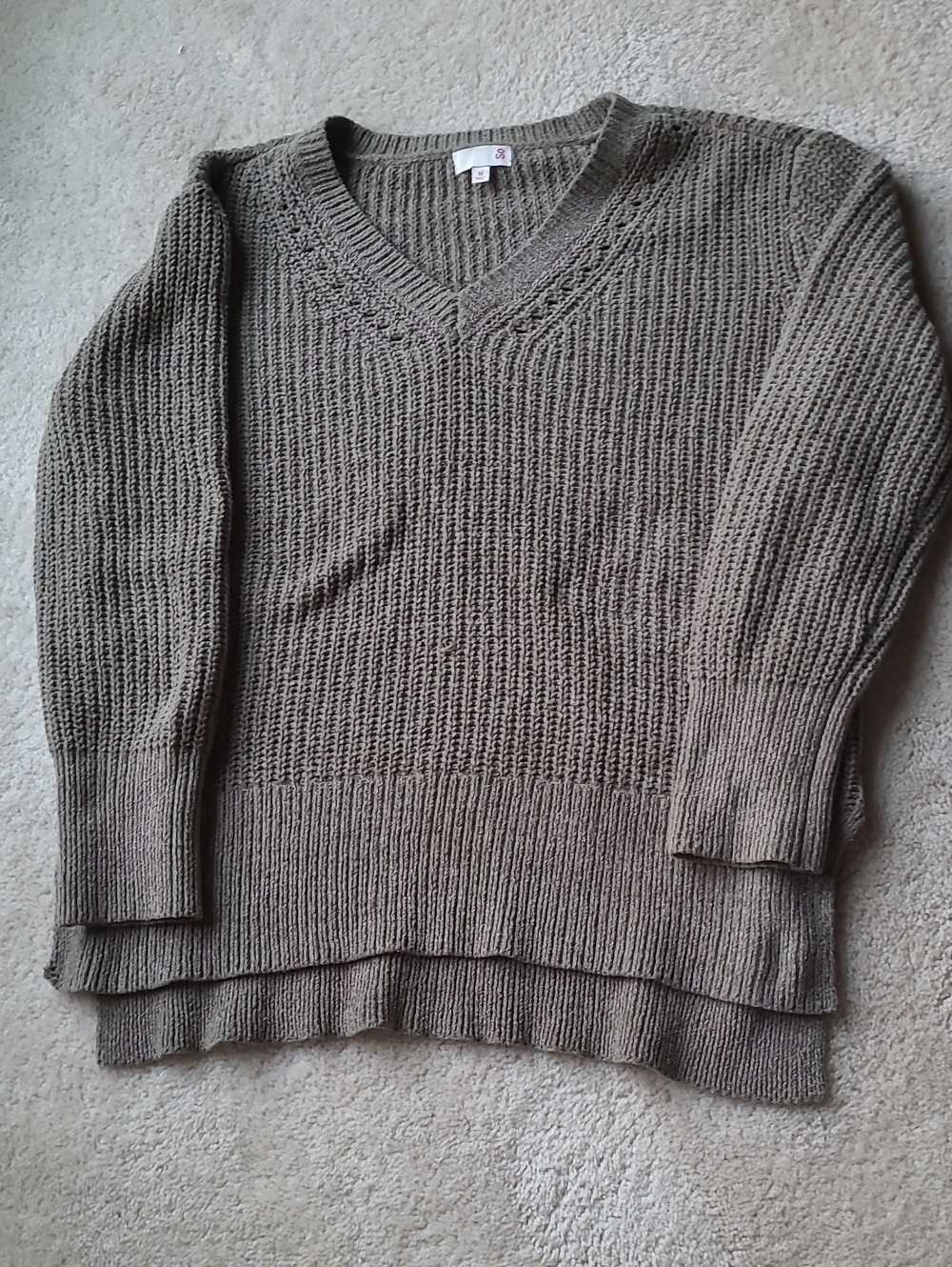 SO V-neck Sweater.